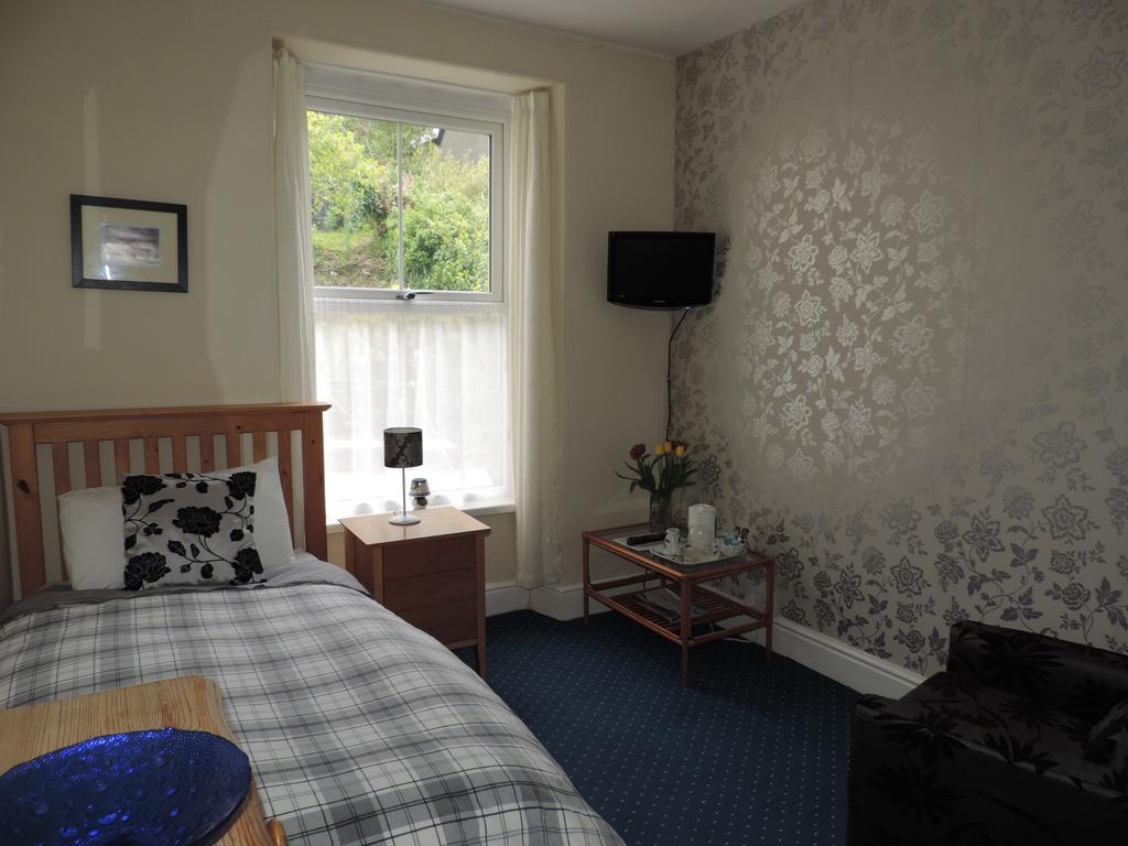 Fern Villa B&B Fishguard Szoba fotó